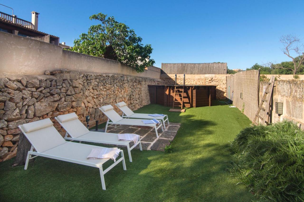 Feriehus Casa La Limonera. Townhouse With Pool For Up To 6 Persons In Santanyí